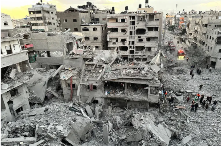 مجزرة جديدة في غزة.. أكثر من 30 شهيداً وعشرات الجرحى والمفقودين بجباليا البلد