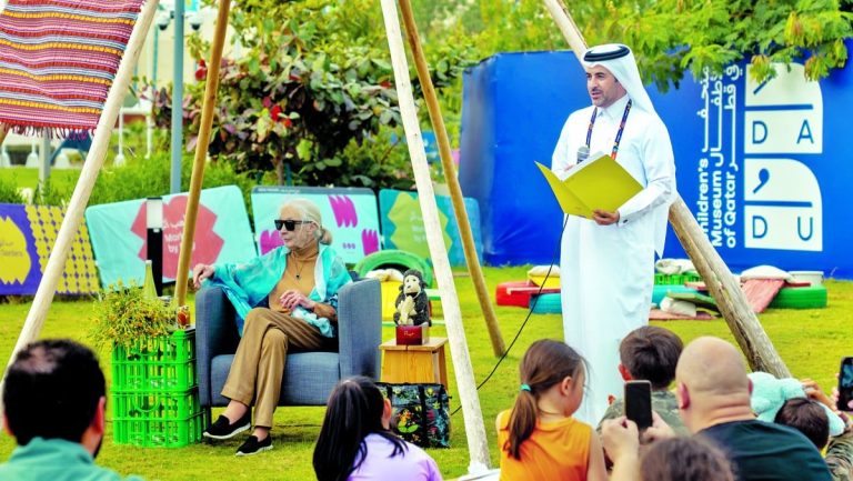  «دَدُ» يقيم جلسة حوارية للأطفال والمعلمين