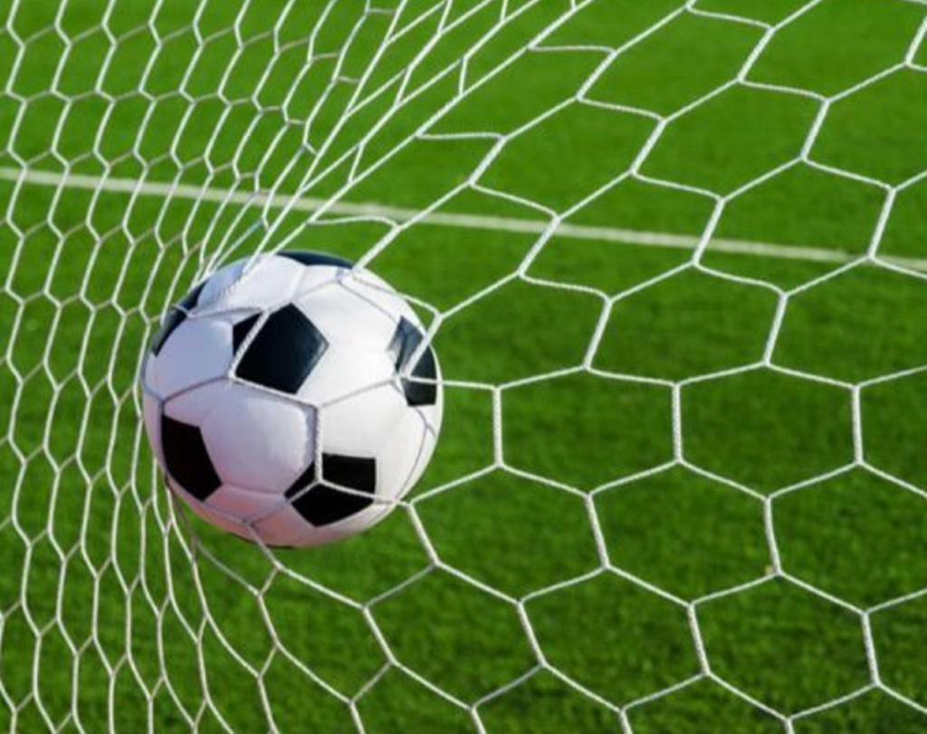 مشاركة كبيرة ببطولة خليفة لكرة القدم