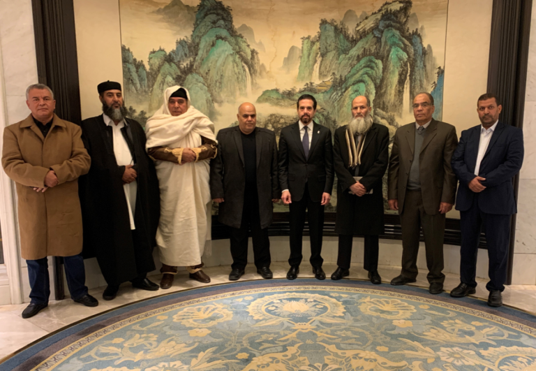 السنوسي… غادر طرابلس صبياً ويحلم بالملكية