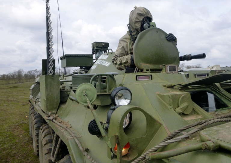 أوكرانيا تتهم روسيا بتكثيف هجماتها بالأسلحة الكيميائية في ساحة المعركة