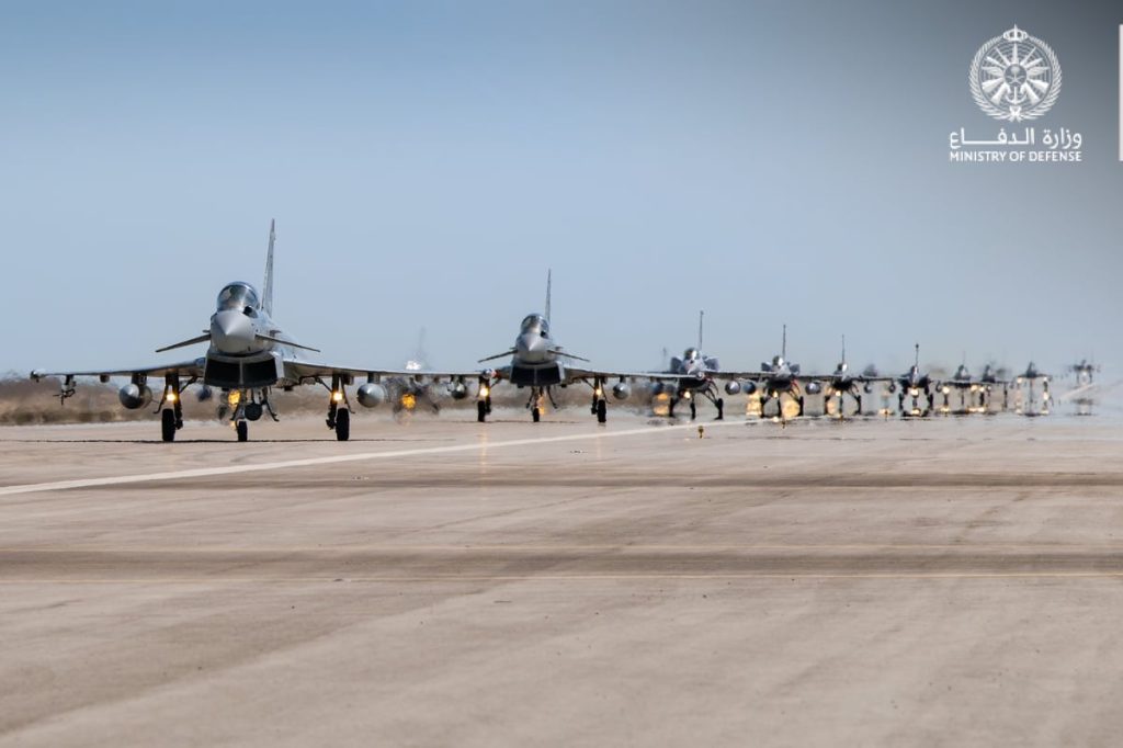 وزارة الدفاع: تمرين رماح النصر يواصل مناوراته بالقطاع الشرقي