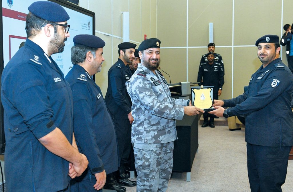 تخريج دورة بأمن السواحل والحدود