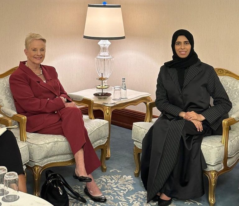  وزير الدولة للتعاون الدولي تجتمع مع المديرة التنفيذية لبرنامج الأغذية العالمي