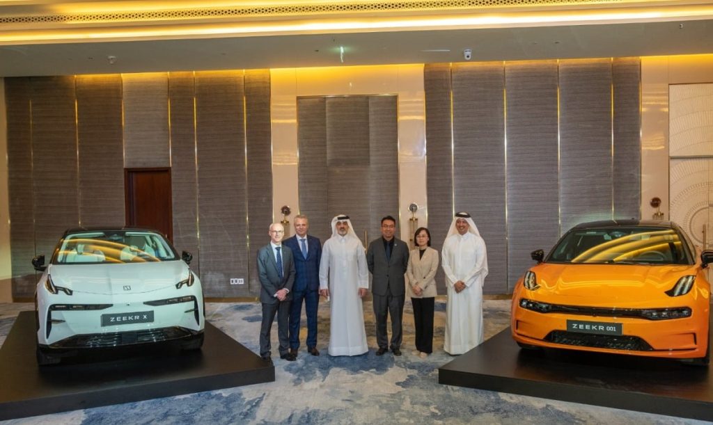  “بلو ليك للسيارات” و”زيكر” تسلطان الضوء على عالم السيارات المستدام