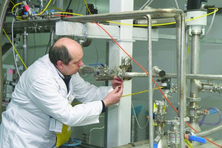 النووي الإيراني بلغ مرحلة «الخطر الشديد» وسط وضع إقليمي متقلب