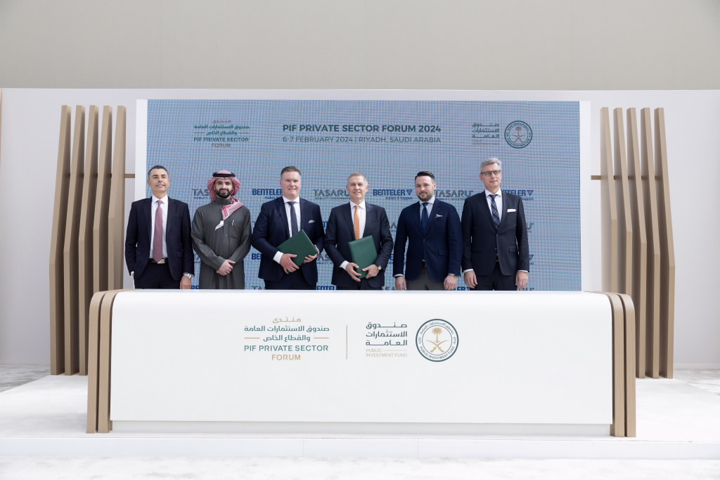 “تسارع” تستثمر في مطوّر مركبات النقل العام الذكية “هولون”