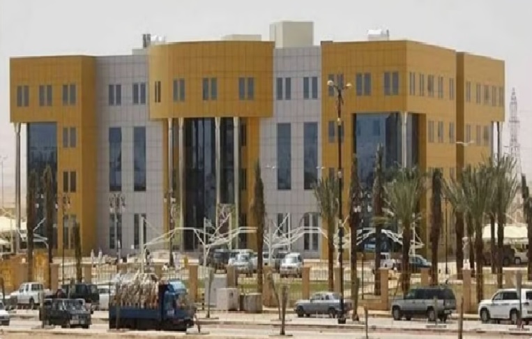 أمانة الحدود الشمالية تمدد طرح 14 فرصة استثمارية بالشعبة