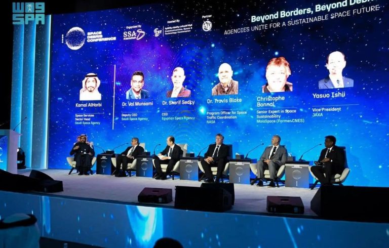 جلسات مؤتمر الحطام الفضائي تعرض التحديات وتطالب بتشريعات دولية صارمة لضمان استدامة الفضاء