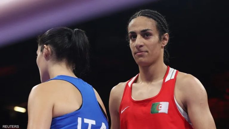  طبيب فرنسي يحسم الجدل: الجزائرية إيمان خليف أنثى بيولوجياً وهذا ما يحدث بسبب الـ”إس آر واي”