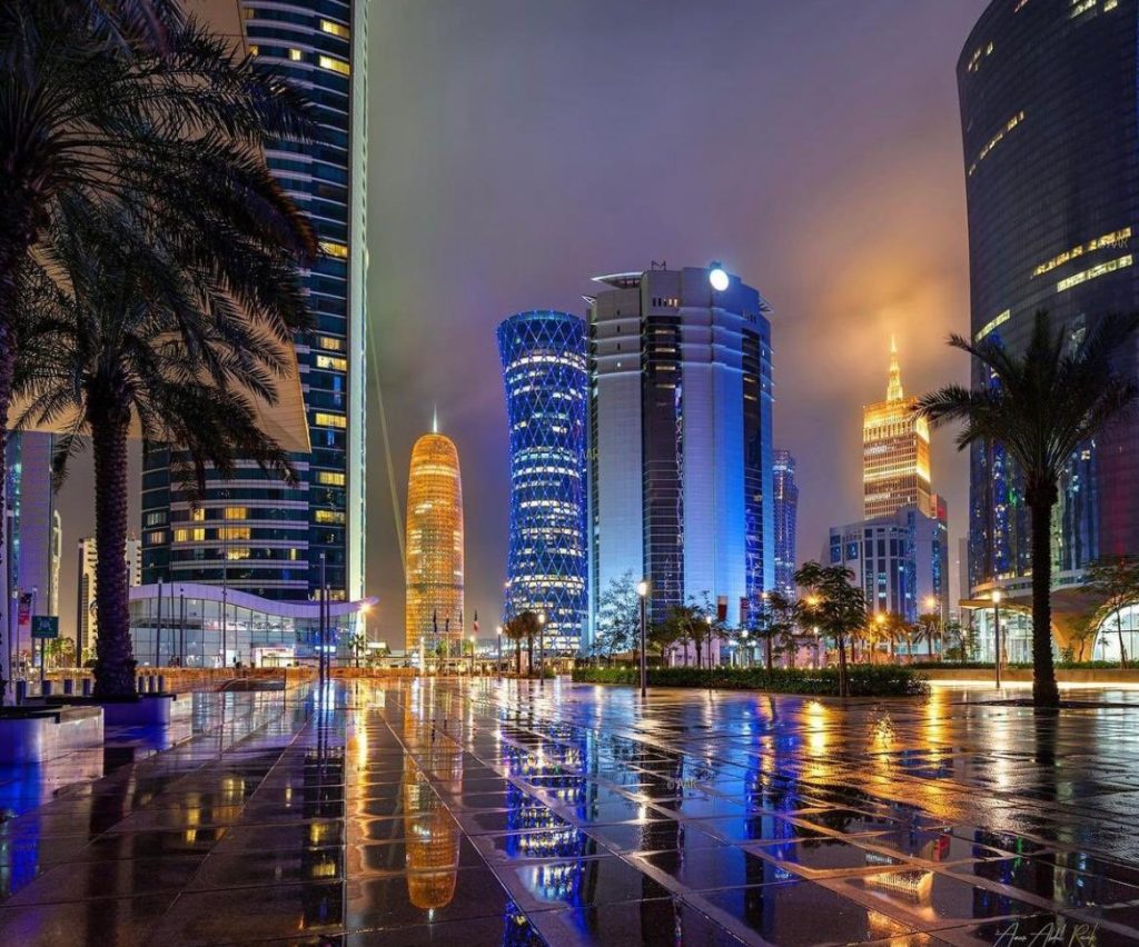  الأرصاد تحذر من أمطار رعدية على الساحل وأمواج عالية في البحر الليلة