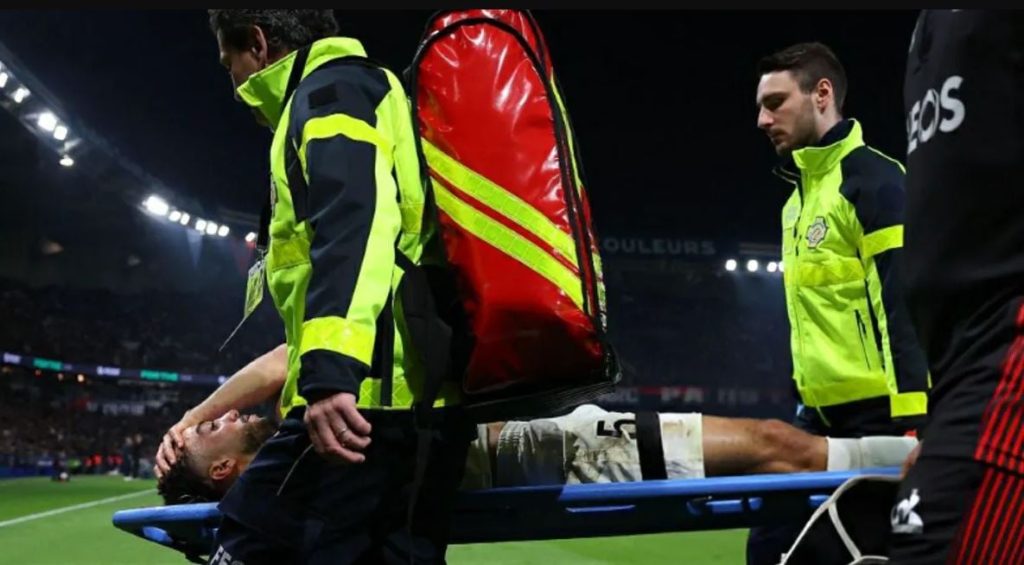  نيس يعلن إصابة مدافعه المصري بقطع في الرباط الصليبي