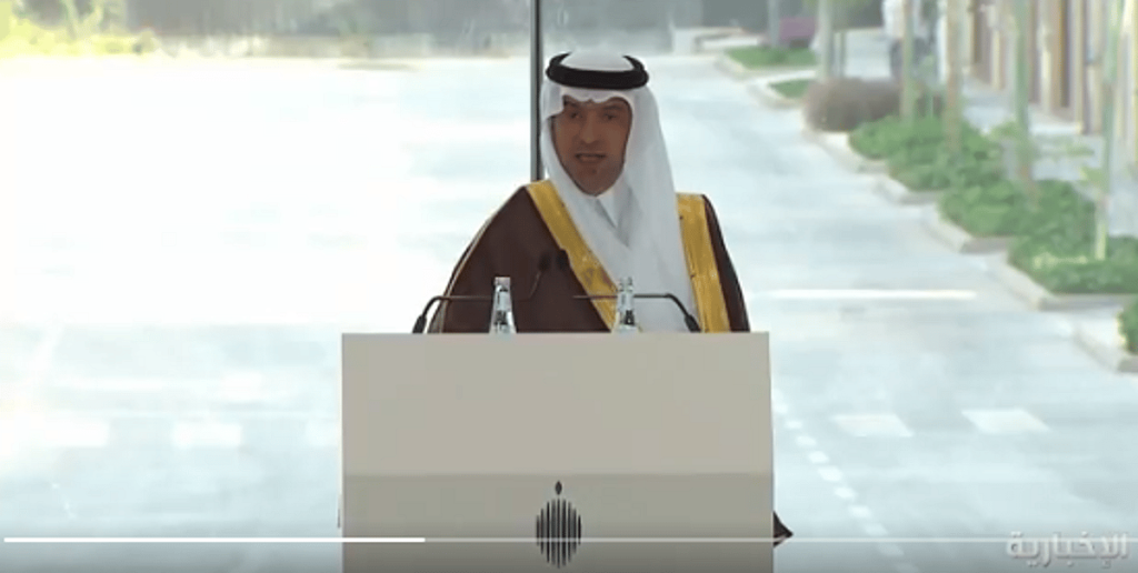 وزير البلديات والإسكان: صدور قرارات متعلقة برسوم الأراضي البيضاء قريباً