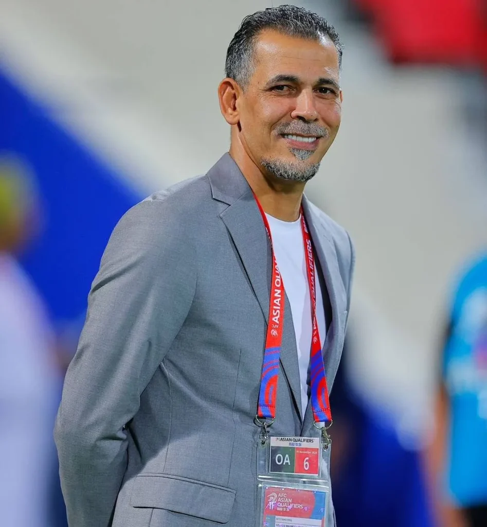 جماهير العراق غاضبة… واتهامات ليونس محمود بالتدخل في التشكيلة