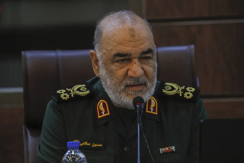 «الحرس الثوري» يتوعد إسرائيل بـ«الزوال» إذا غامرت ضد إيران