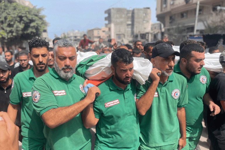 مشاهد من وداع صحفيي الجزيرة تقرير: محمد أبو قمر المصدر: الجزيرة نت