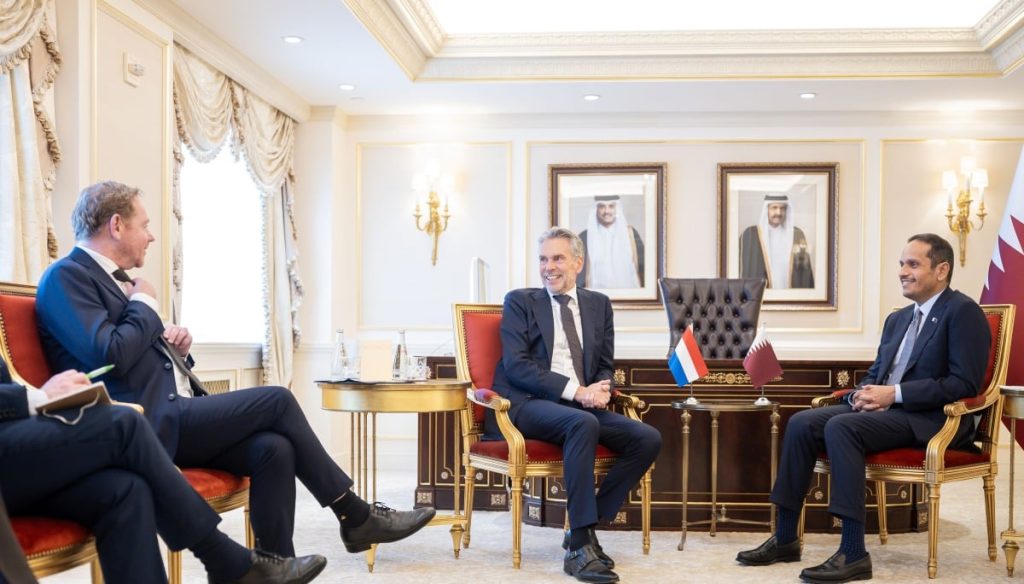  رئيس مجلس الوزراء وزير الخارجية يجتمع مع رئيس الوزراء ووزير الخارجية الهولنديين