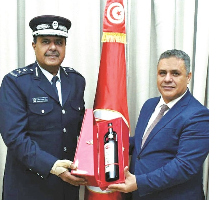 وزير الداخلية التونسي يستقبل رئيس الاتحاد العربي للشرطة