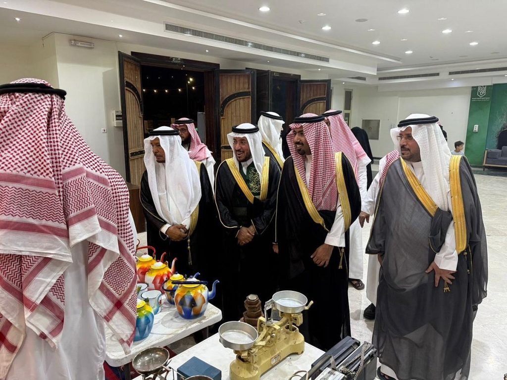 أهالي مركز اليمامه يحتفلون باليوم الوطني الـ 95