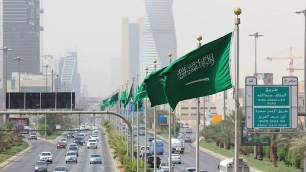 درجات الحرارة تزيد على 40.. حالة الطقس اليوم الأحد 6-4-1447 في المملكة