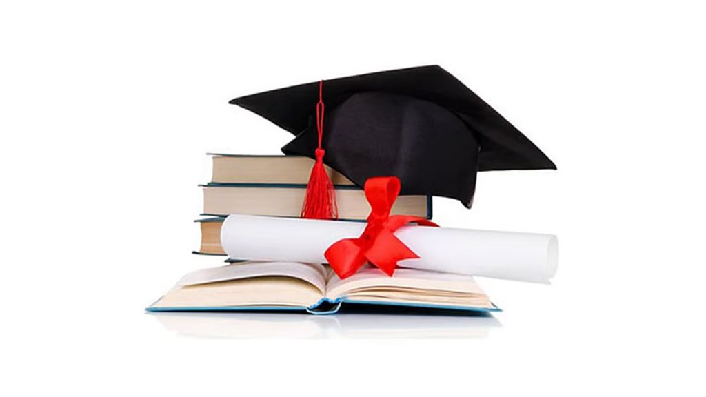 كاتب: الوعي المجتمعي السلاح الأقوى بمواجهة ظاهرة الألقاب الوهمية