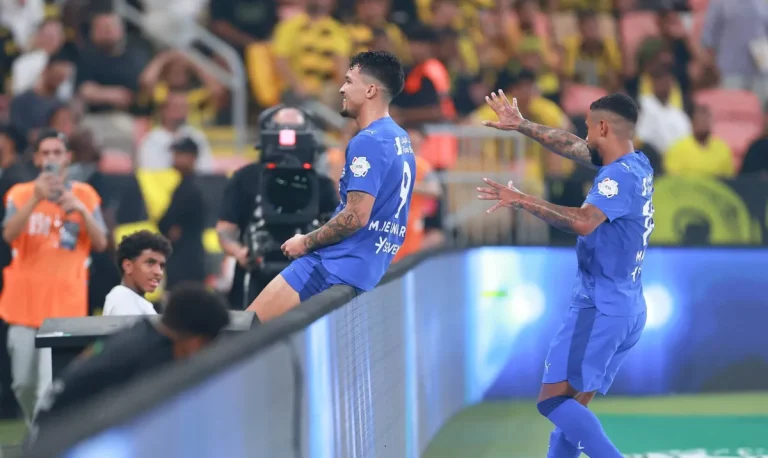 كلاسيكو «الإنماء»… لا صوت يعلو على الهلال