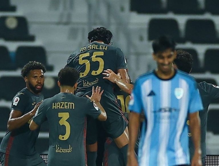  الدوري القطري.. الريان يفوز على الوكرة بثنائية ويتقدم للمركز الرابع