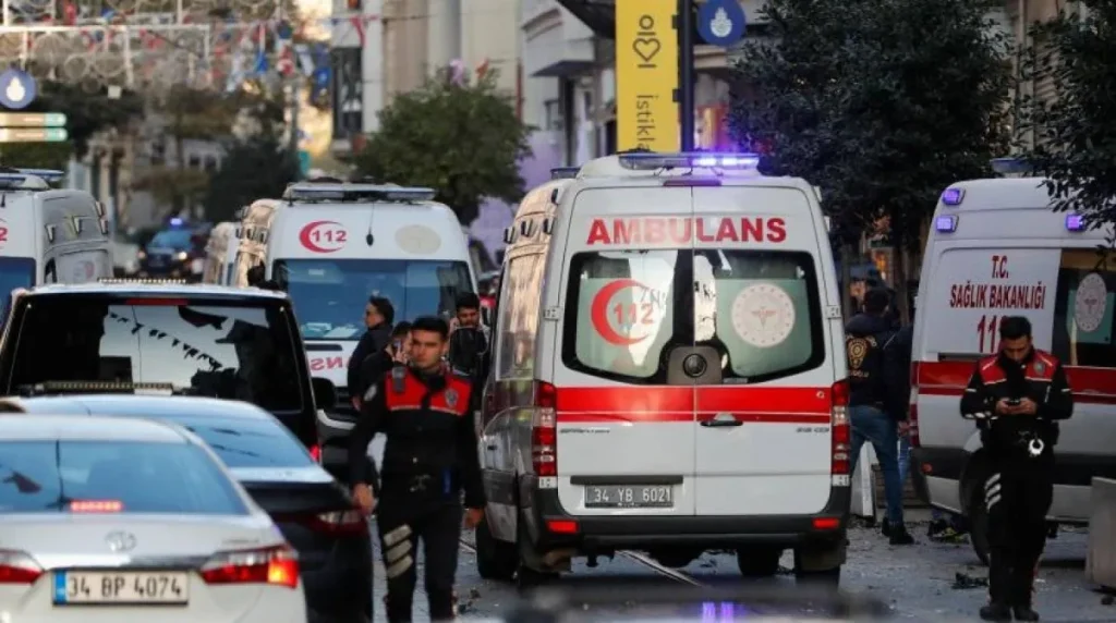 زلزال بقوة 6.1 درجة يضرب غرب تركيا