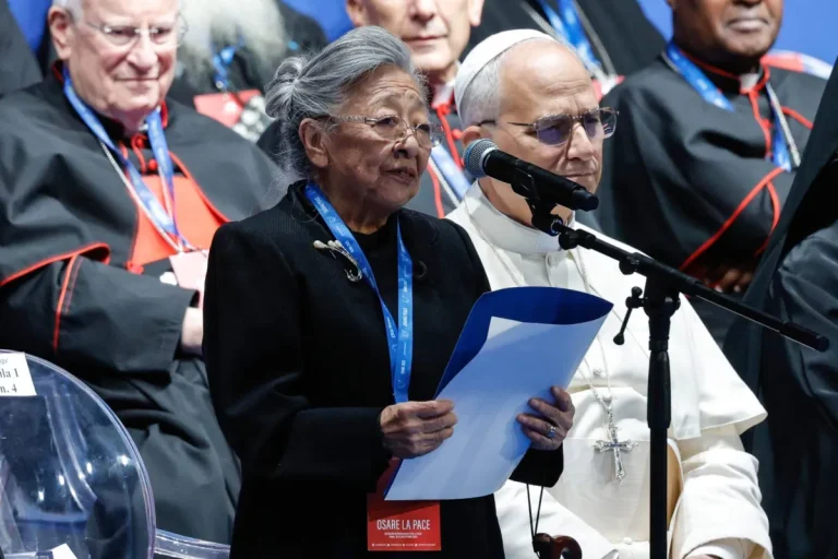 ناجون من القنبلة النووية في اليابان يحتجون على استئناف ترمب التجارب النووية