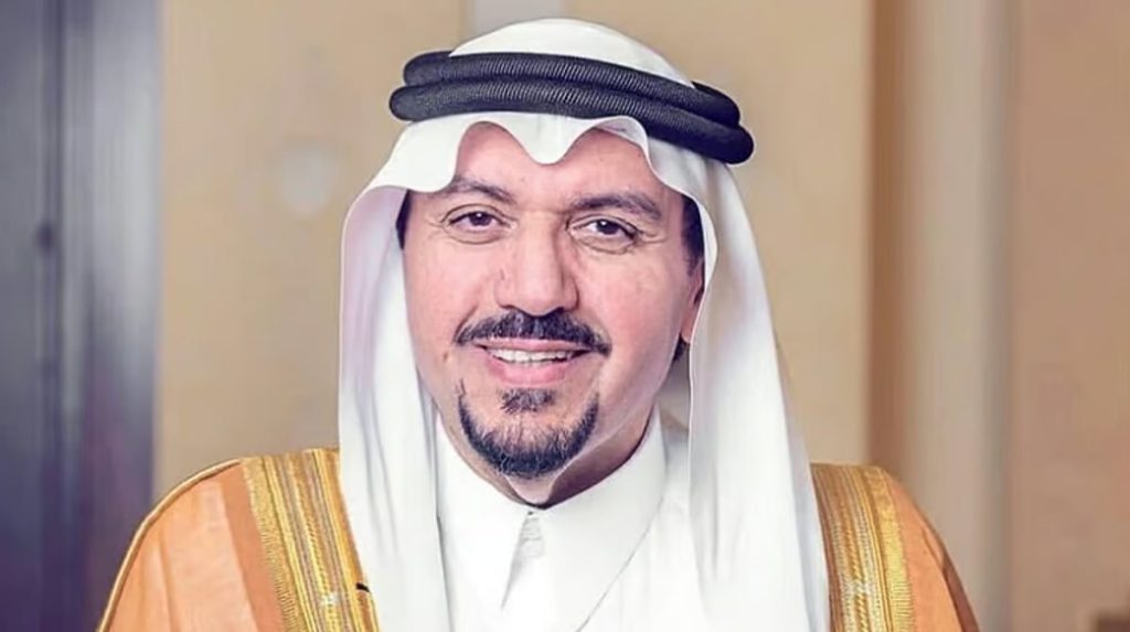 أمير القصيم يُكرّم المشاركين والداعمين لمبادرة “خراف النخيل” بمحافظة الشماسية