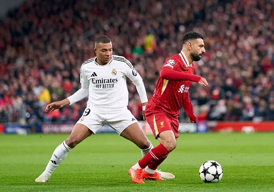  ليفربول يصطدم بريال مدريد في قمة أبطال أوروبا.. الموعد والقنوات الناقلة