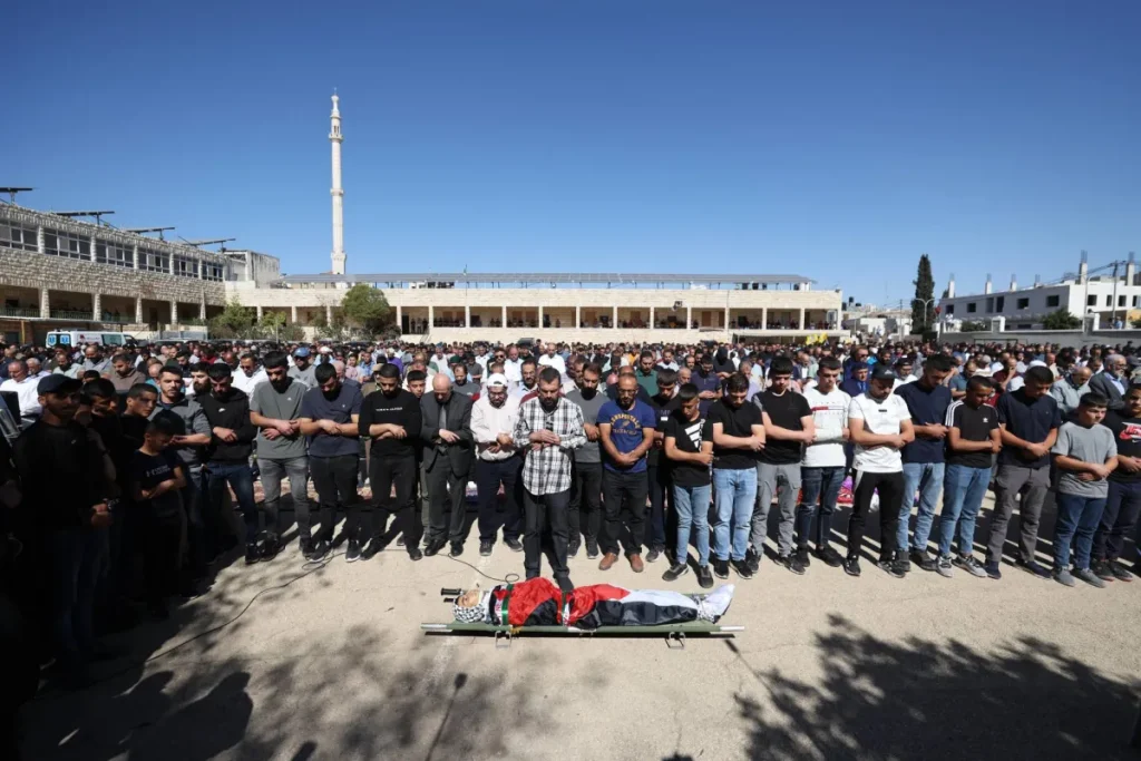 مقتل فلسطينيين اثنين في الضفة برصاص مستوطن والجيش الإسرائيلي