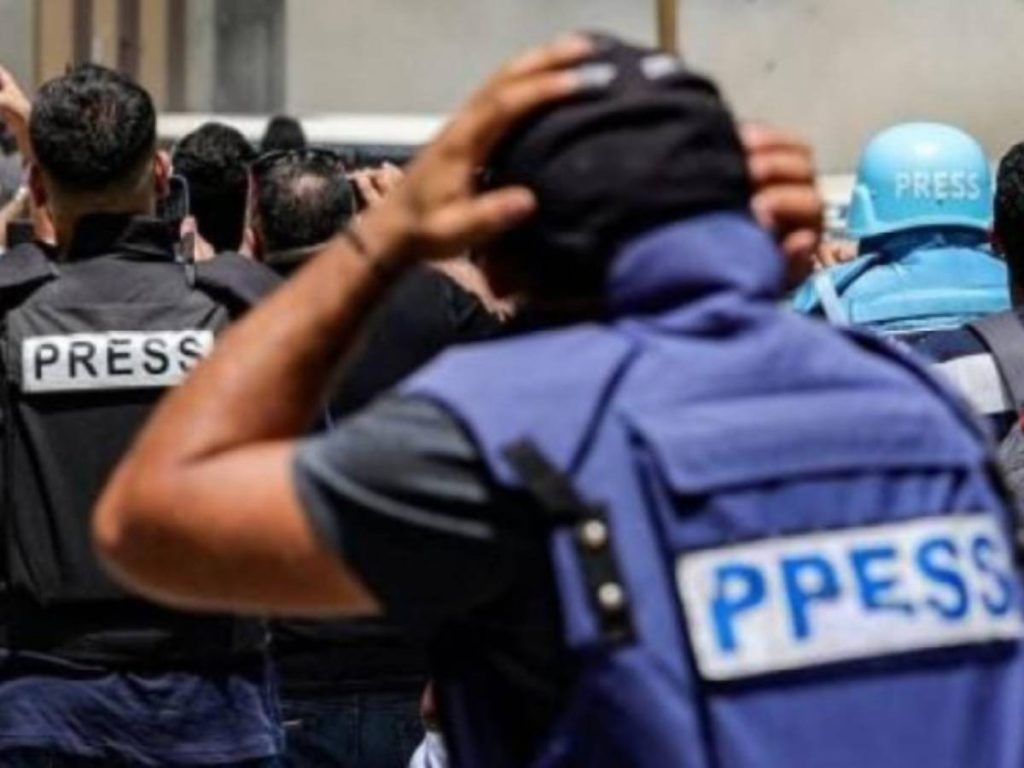  نقابة الصحفيين الفلسطينيين: استشهاد 44 صحفياً داخل خيام النزوح منذ بدء العدوان على غزة