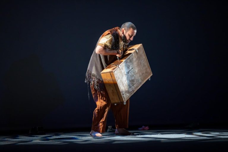  بمشاركة قطرية.. انطلاق الدورة الثامنة من مهرجان الكويت الدولي للمونودراما