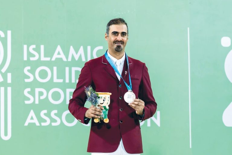  دورة ألعاب التضامن الإسلامي.. الشيخ علي بن خالد يحقق الميدالية الفضية بمنافسات قفز الحواجز