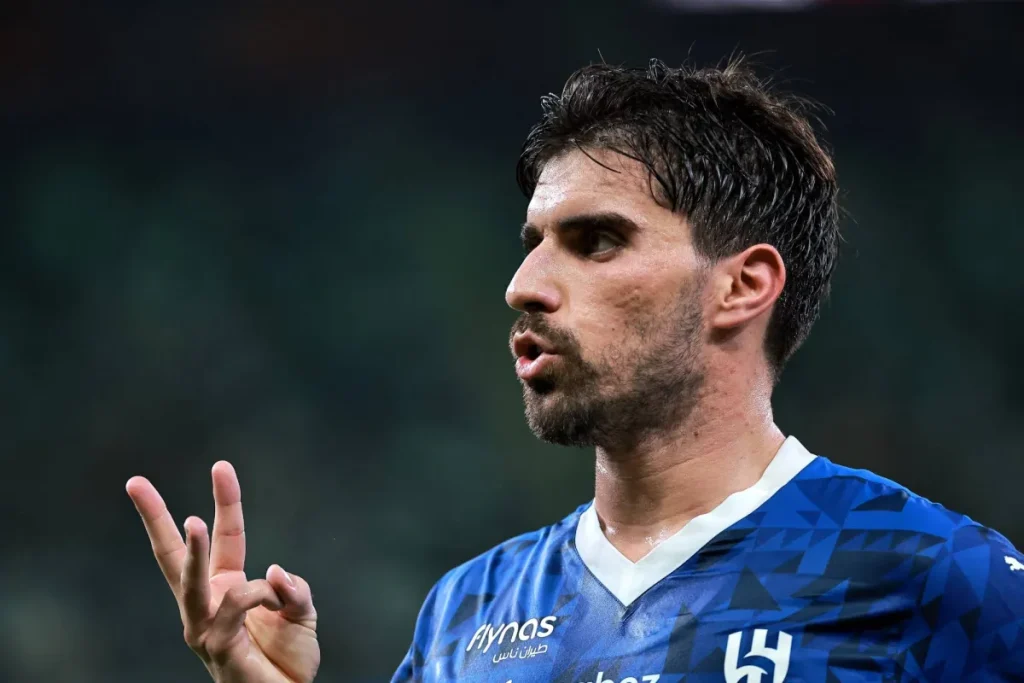 عملاقا تركيا يتحرّكان… مستقبل روبن نيفيز مع الهلال يدخل مرحلة الغموض