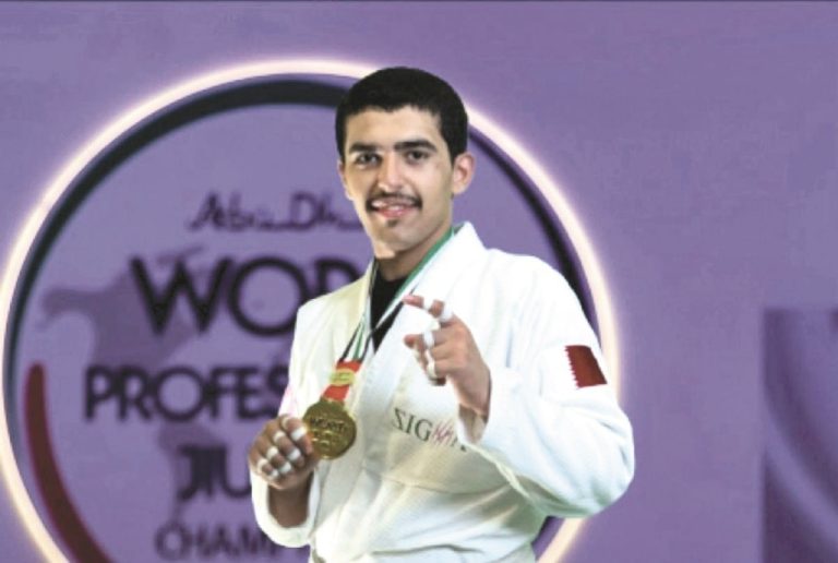 علي المري يحصد ذهبية العالم للجيوجتسو