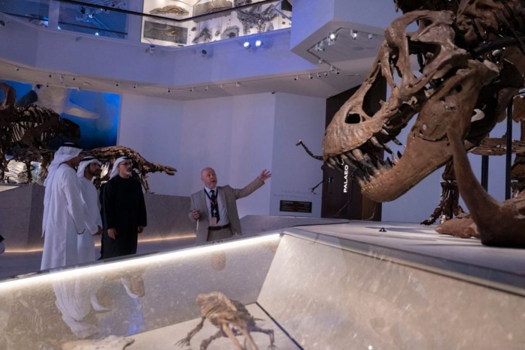  ولي عهد أبوظبي يفتتح متحف التاريخ الطبيعي الأكبر من نوعه في الشرق الأوسط