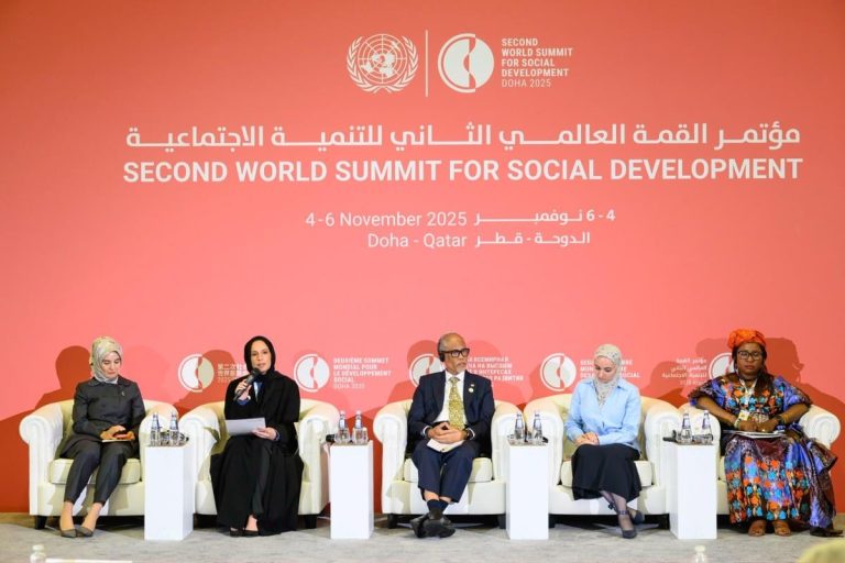  وزير التنمية الاجتماعية والأسرة تؤكد أن الأسرة نواة التنمية ومحور الاستقرار الاجتماعي