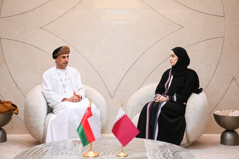 وكيل وزارة العمل تجتمع مع نظيريها في سلطنة عمان وكرواتيا