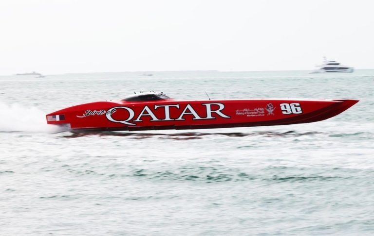  فريق “روح قطر 96” يفوز بأول سباقات إكستريم في بطولة العالم للزوارق السريعة