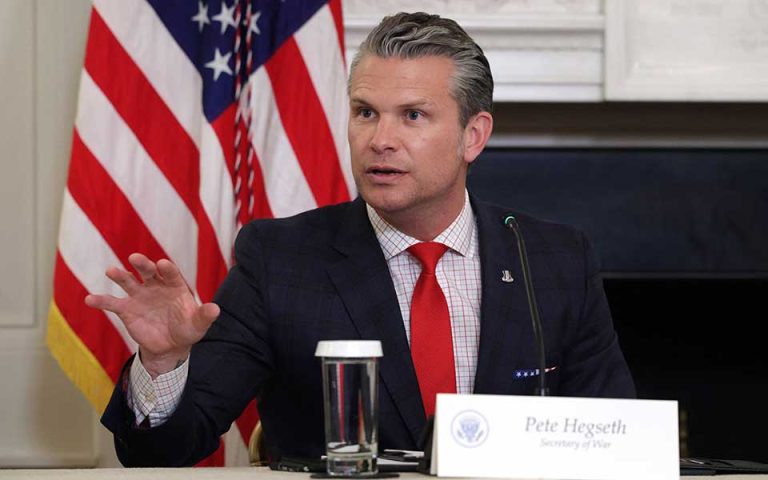  وزير الحرب الأمريكي يعلن إطلاق عملية عسكرية جديدة في أمريكا اللاتينية