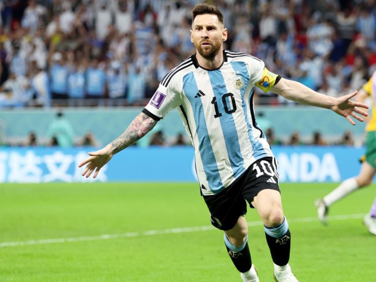  ميسي يقود الأرجنتين للفوز على أنجولا وديا بهدفين نظيفين