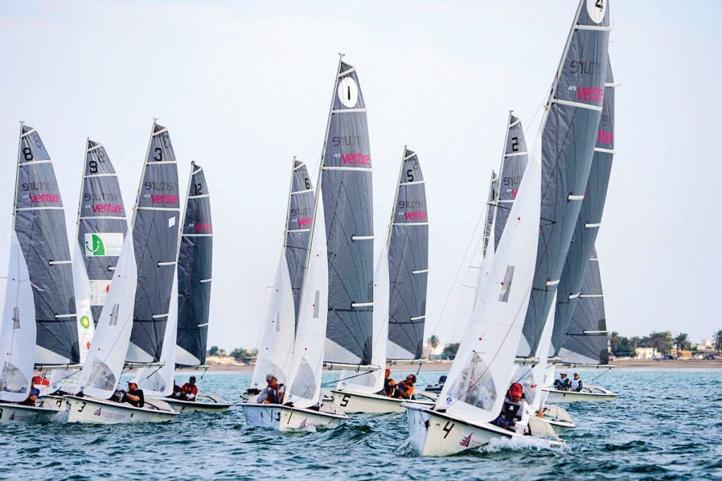  بطولة العالم للإبحار الشراعي لذوي الإعاقة على خط الانطلاق