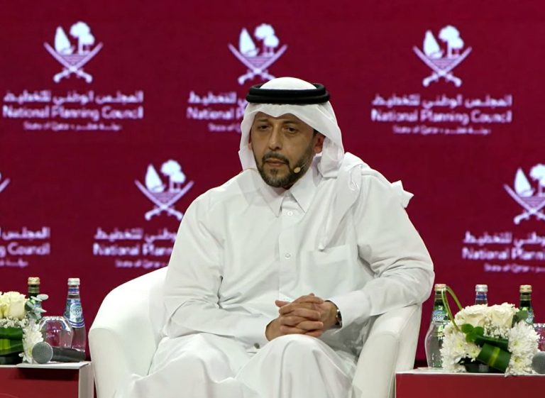 بالفيديو.. وزير الصحة يكشف عن تطبيق نظام التأمين الصحي العام القادم 2026