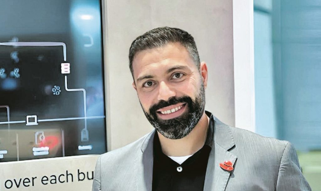  محمد إدريس مدير أول لمهندسي الحلول في «ريد هات» لـ “الشرق”: هدفنا بناء منظومات رقمية مرنة وقابلة للتوسع في قطر