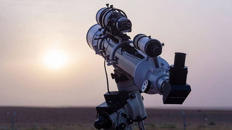 فلكية جدة: سماء المملكة تشهد ظاهرة “عبور الظل” غدًا