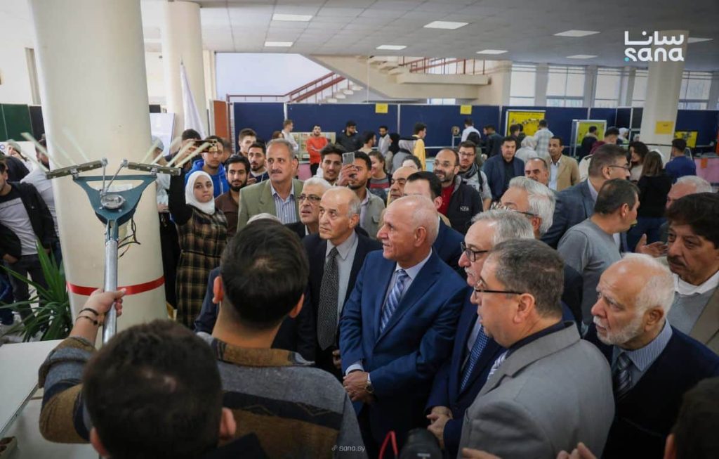 ابتكارات طلابية سورية تقدم حلولًا ذكية للزراعة والطب والتعليم