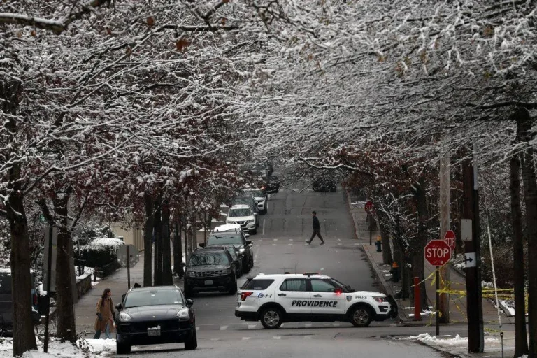 إطلاق سراح شخص احتُجز على خلفية إطلاق النار بجامعة براون الأميركية
