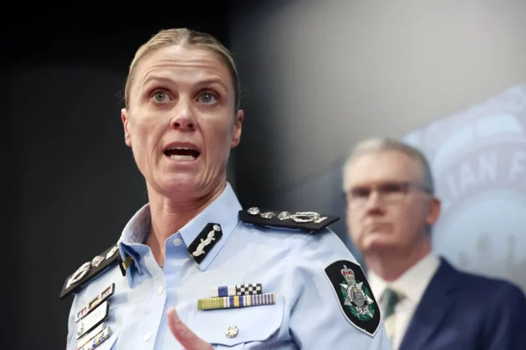 الشرطة الأسترالية: مُنفِّذا «هجوم شاطئ بونداي» تصرفا بشكل منفرد